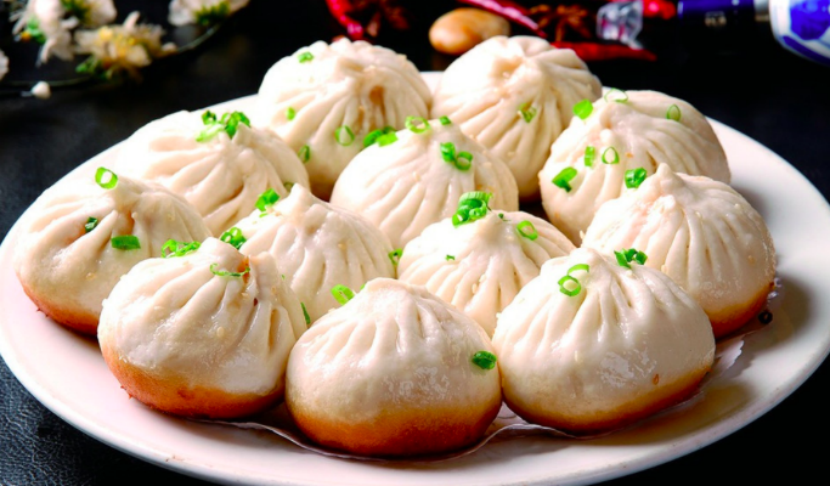 上海中式快餐加盟品牌的菜品种类和口味如何？